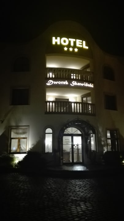 Außenansicht Hotel Dworek Skawiński