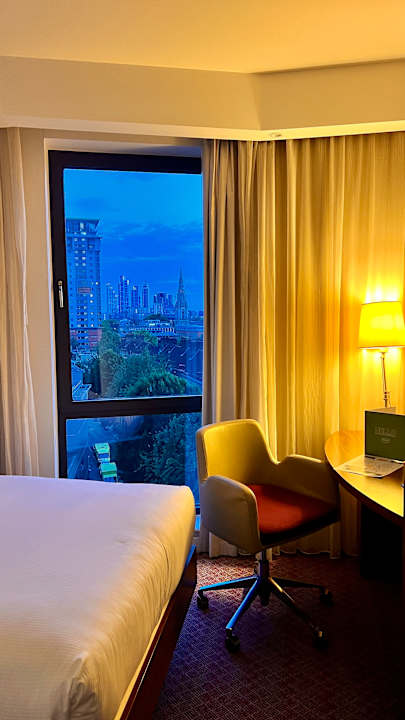 Zimmer Hampton by Hilton London Waterloo
