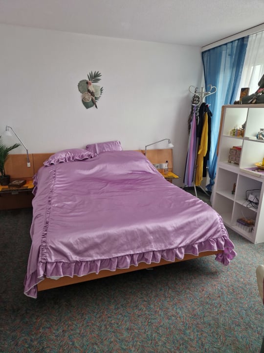 Zimmer Globales Conti Hotel