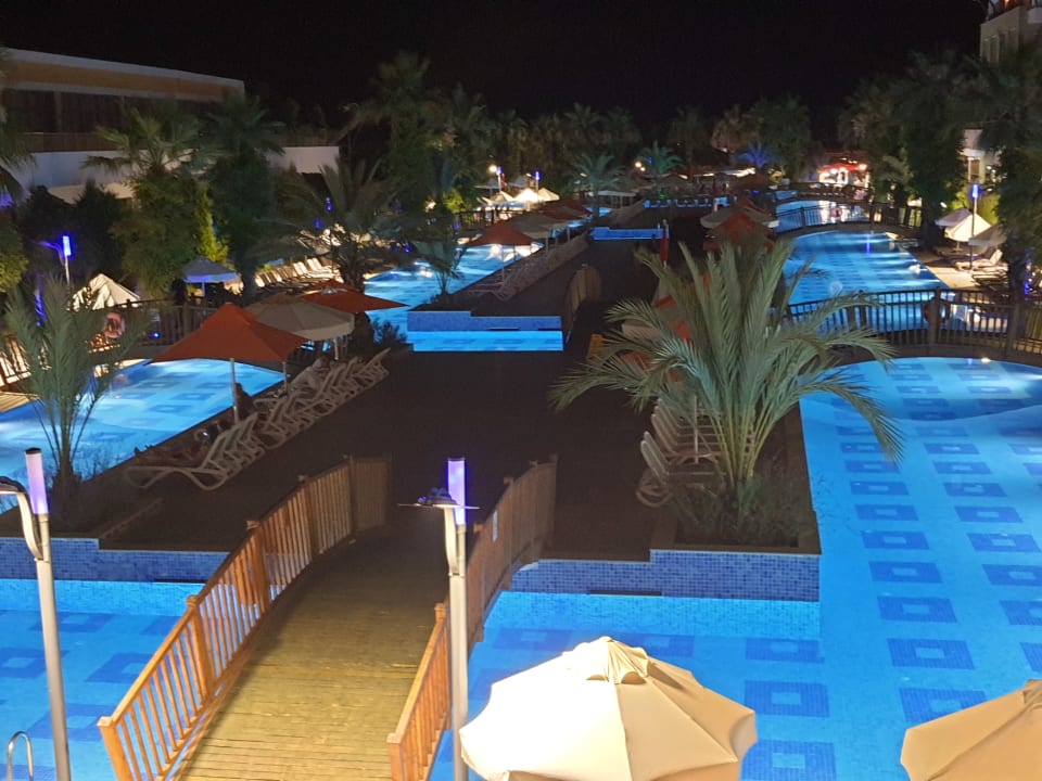 Pool Port Nature Luxury Resort & Spa