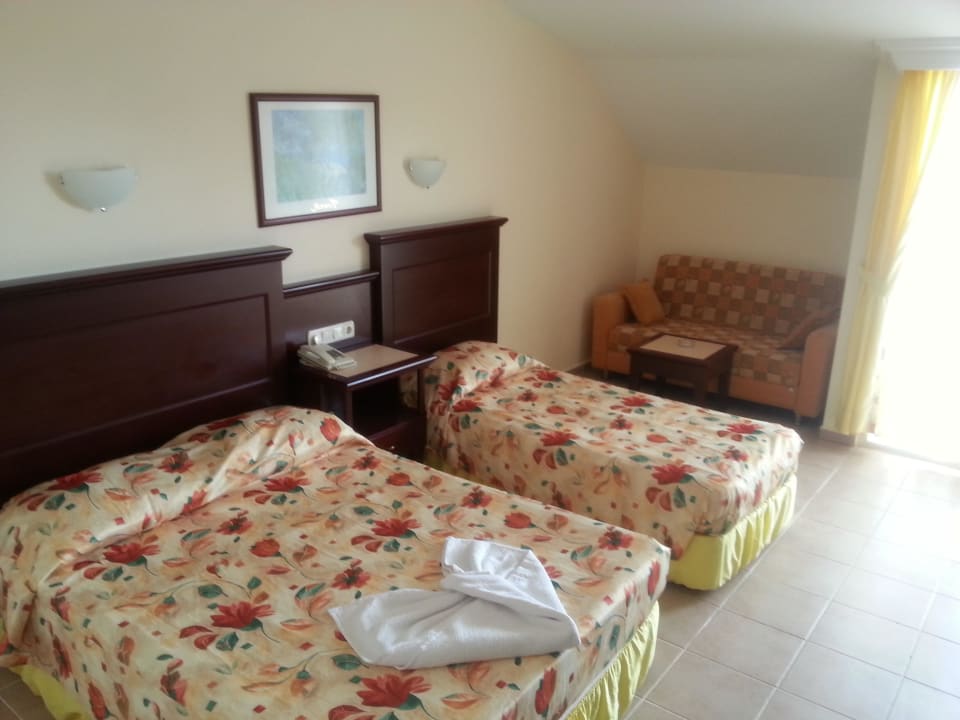 Betten Zimmer 364 Club Dizalya
