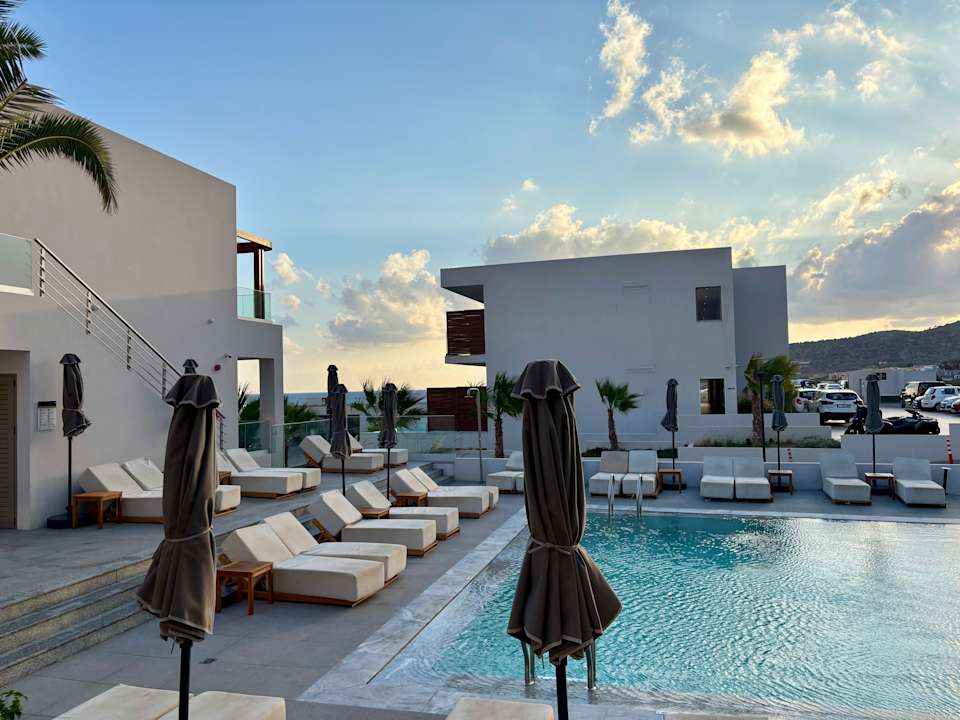 Pool Enorme Santanna Island