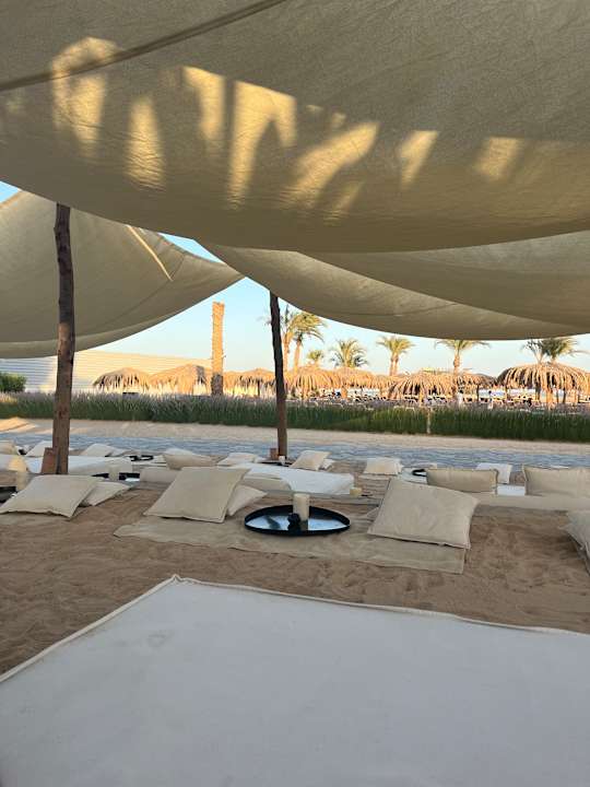 Strand Serry Beach Resort