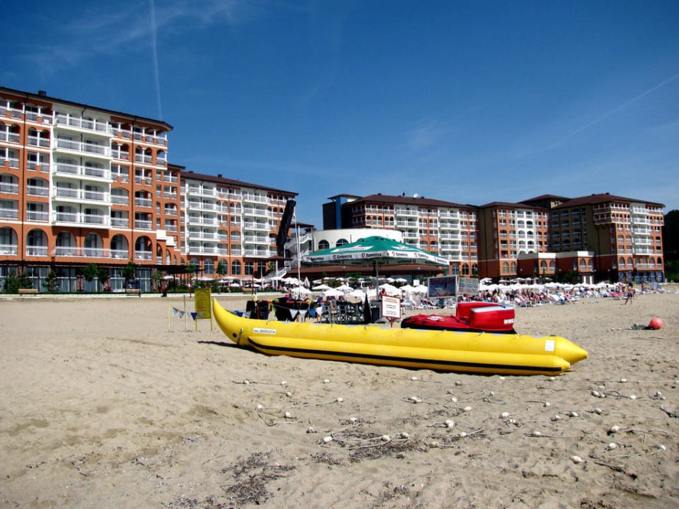 Hotelansicht vom Wassersportcenter aus Sol Luna Bay
