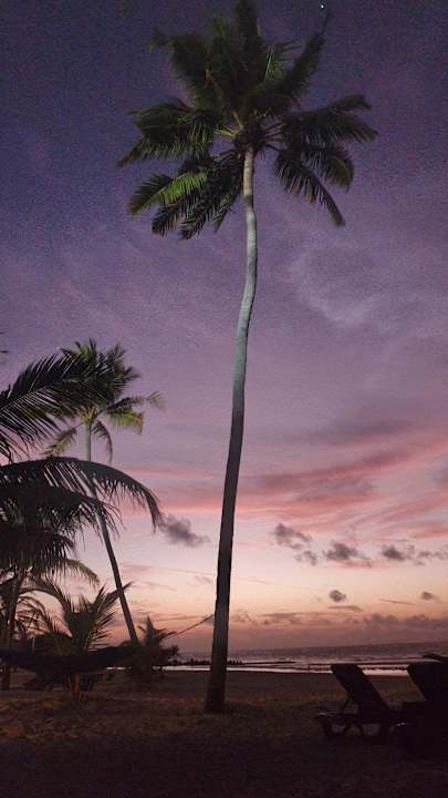 Strand Kuredu Island Resort & Spa