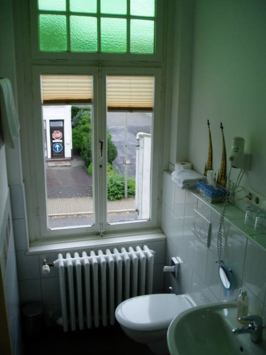 Zimmer 7 - Bad 2T Hotel artgenossen