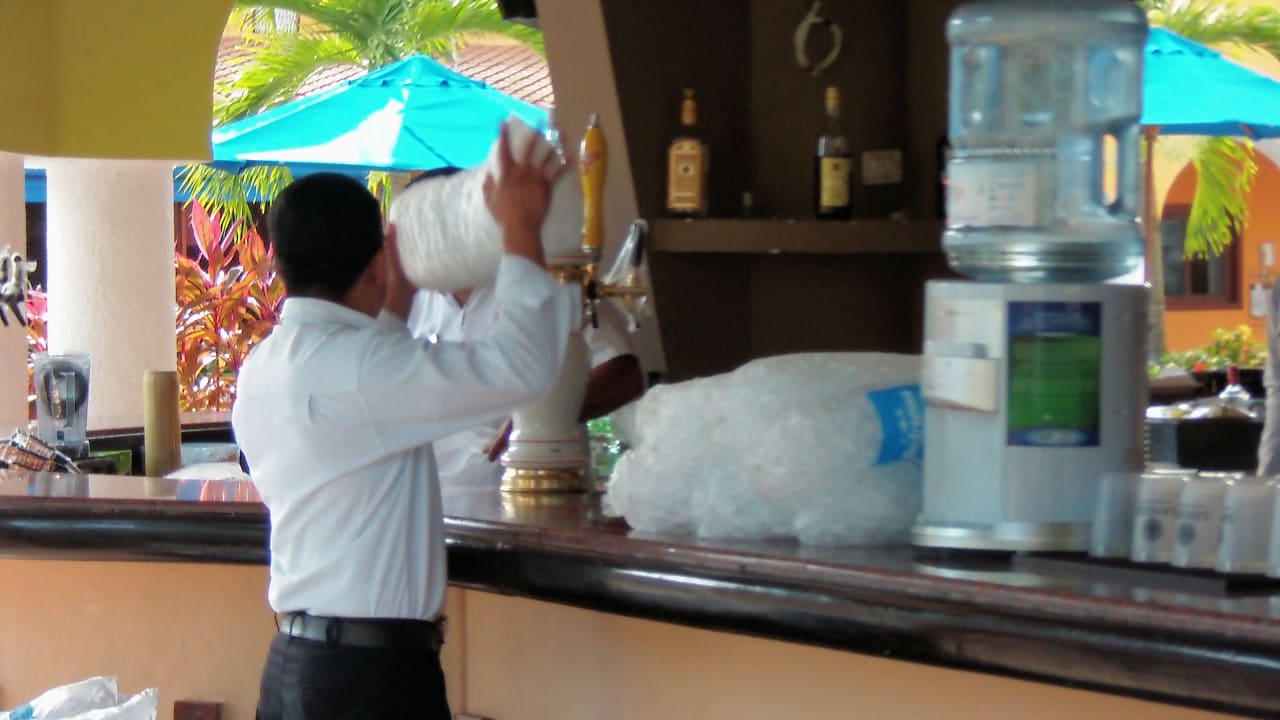 Bar La Bambola an der Plaza Sandos Playacar Select Club Adults only - All Inclusive