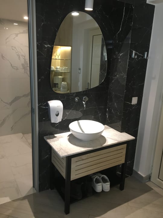 Zimmer Dimitrios Village Beach Resort