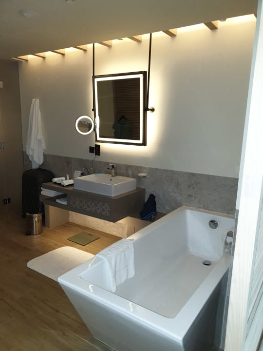 Zimmer Saadiyat Rotana Resort &  Villas