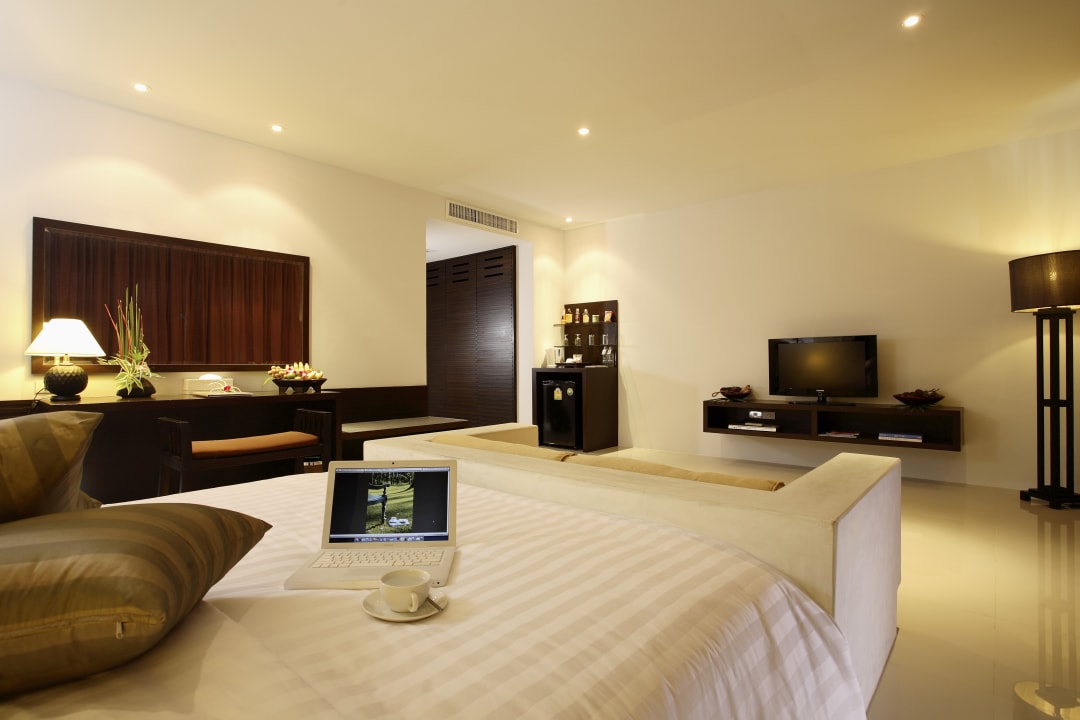 Zimmer Peace Laguna Resort and Spa