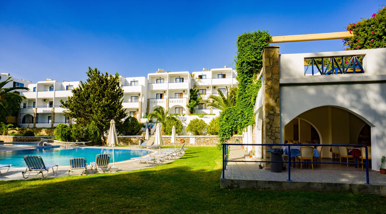 Pool Ekaterini Hotel