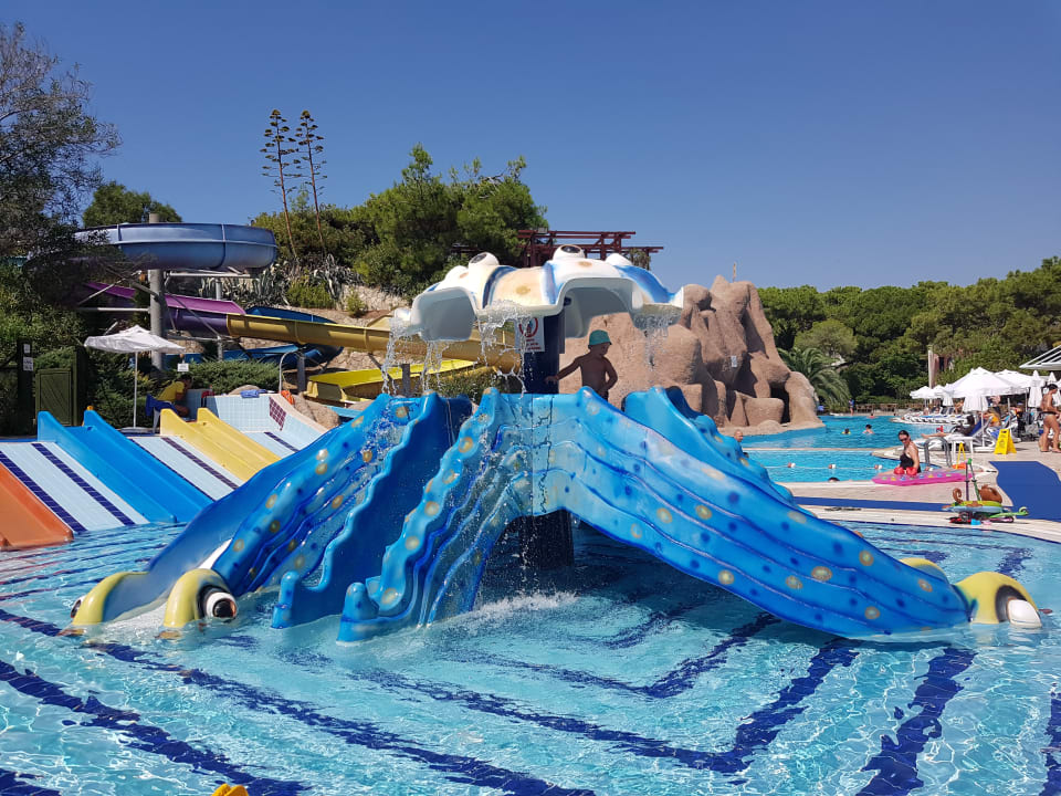 Pool Blue Waters Club