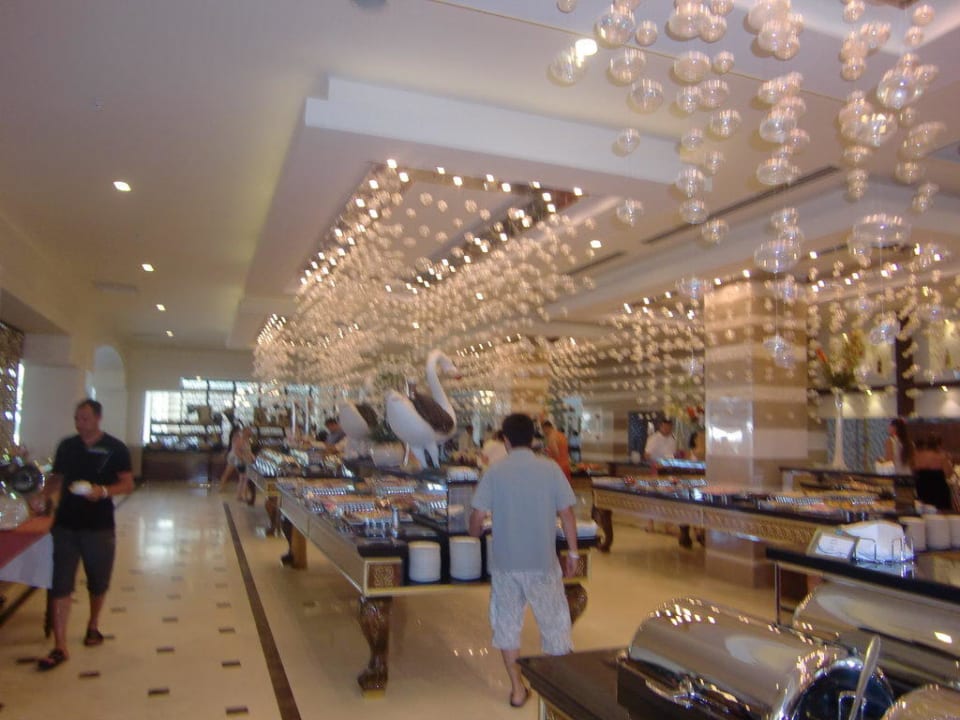 Buffet Diamond Excellence Resort & Spa