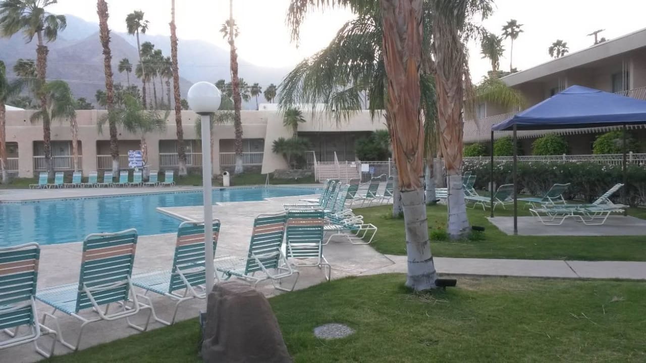 Pool Hotel Days Inn Palm Springs