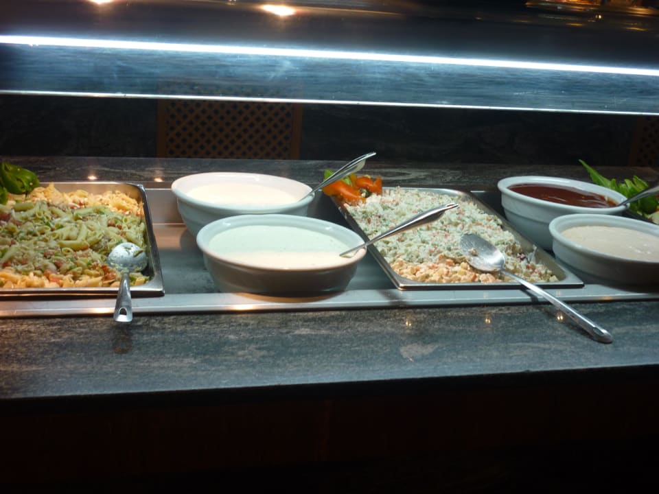 Verschiedene Soßen HL Miraflor Suites Hotel