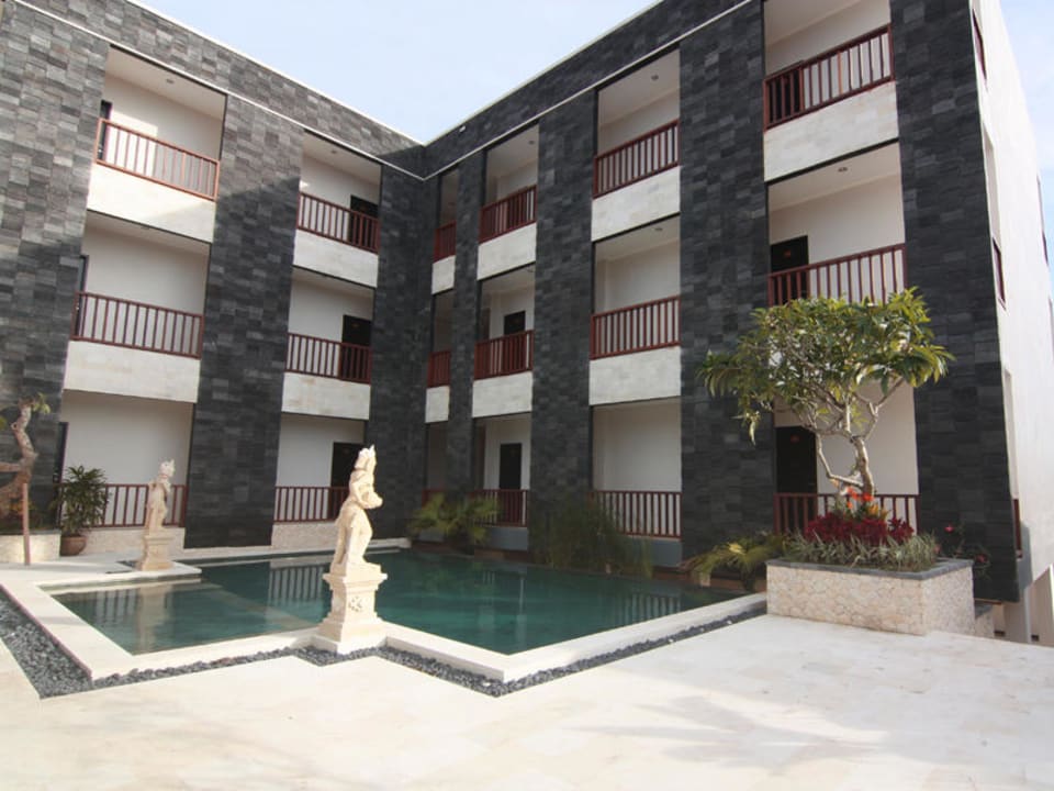 Exterior Mamo Hotel