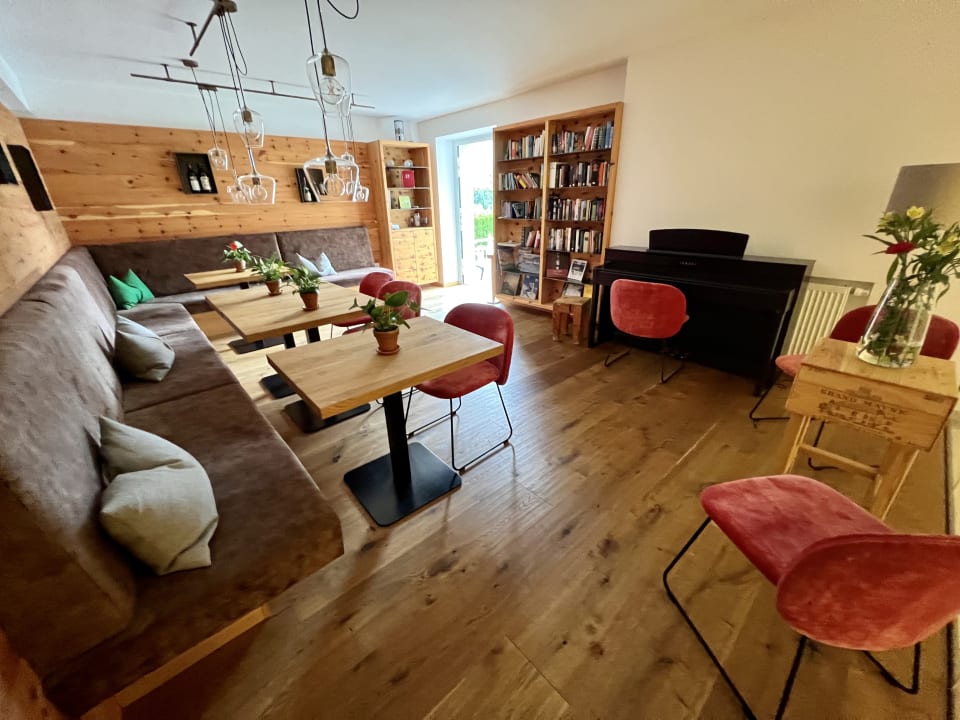 Lobby Impuls Hotel Tirol