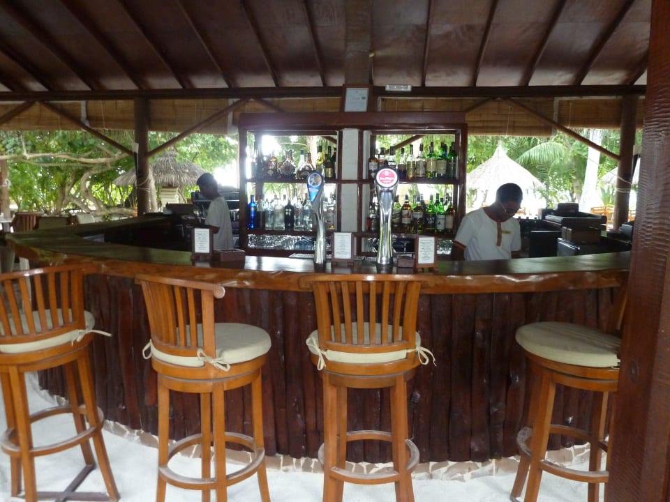 Bar Filitheyo Island Resort
