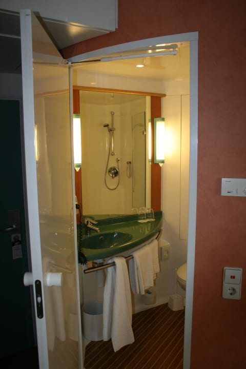 Bad B&B Hotel Frankfurt-Messe