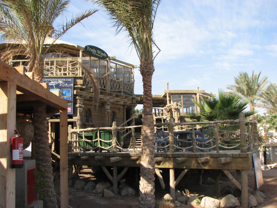 Restauracja Parrotel Beach Resort