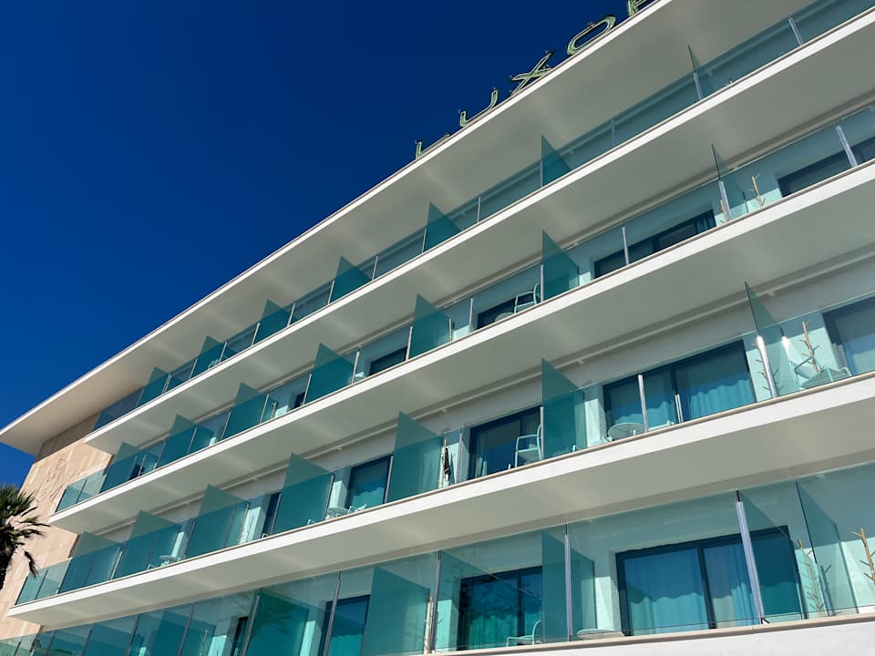 Außenansicht Hotel Luxor