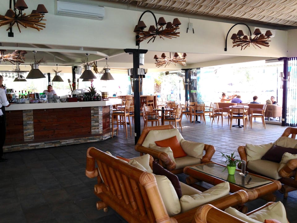 Strandbar Anthemus Sea Beach Hotel & Spa