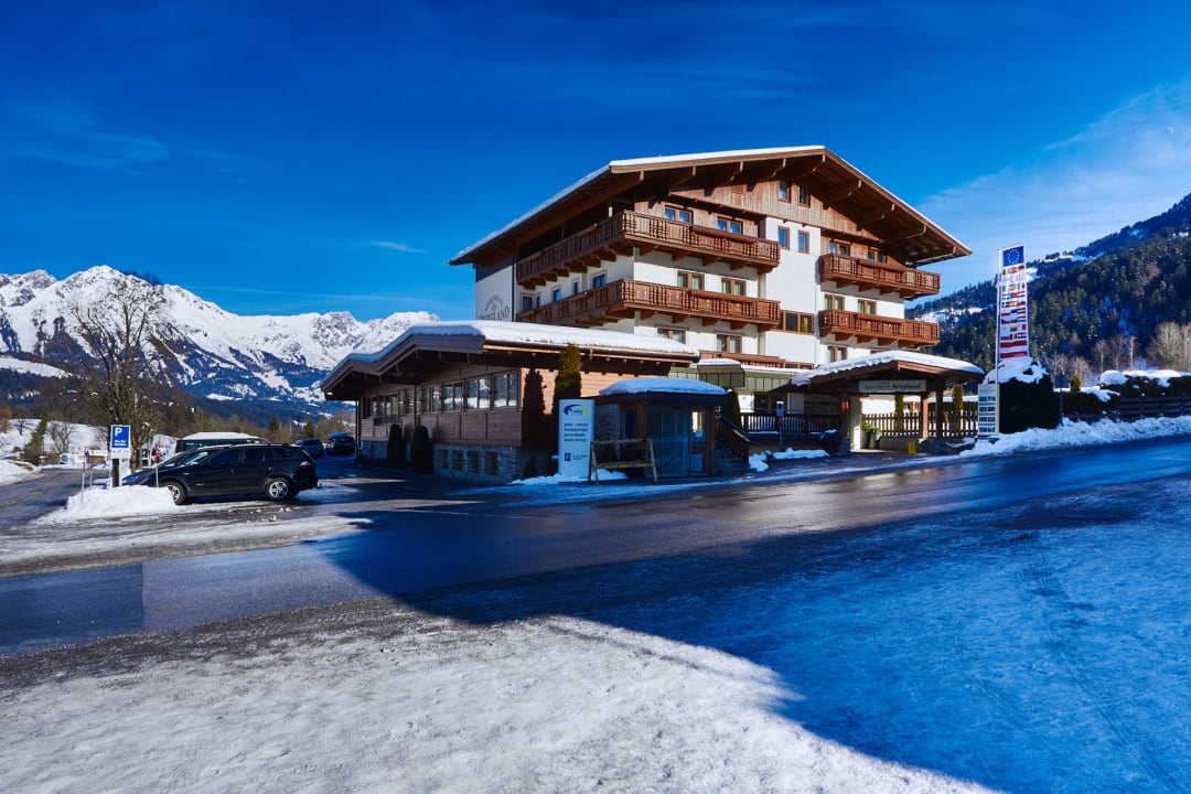 Außenansicht Aparthotel Bergland