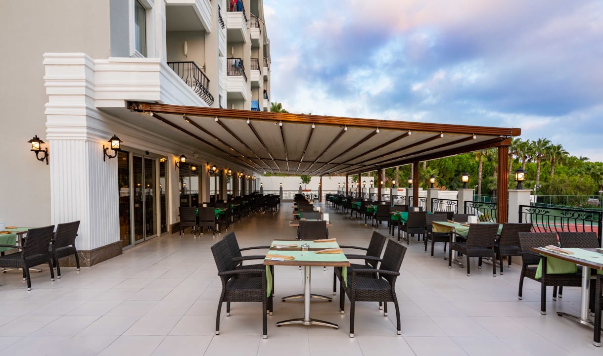 Gastro Royal Atlantis Beach Hotel