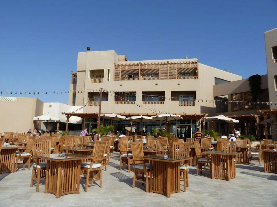 Restaurant und Hotel The Breakers Diving & Surfing Lodge