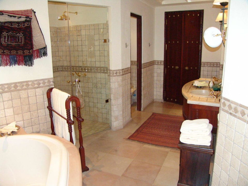 Bad Al Maha, A Luxury Collection Desert Resort & Spa