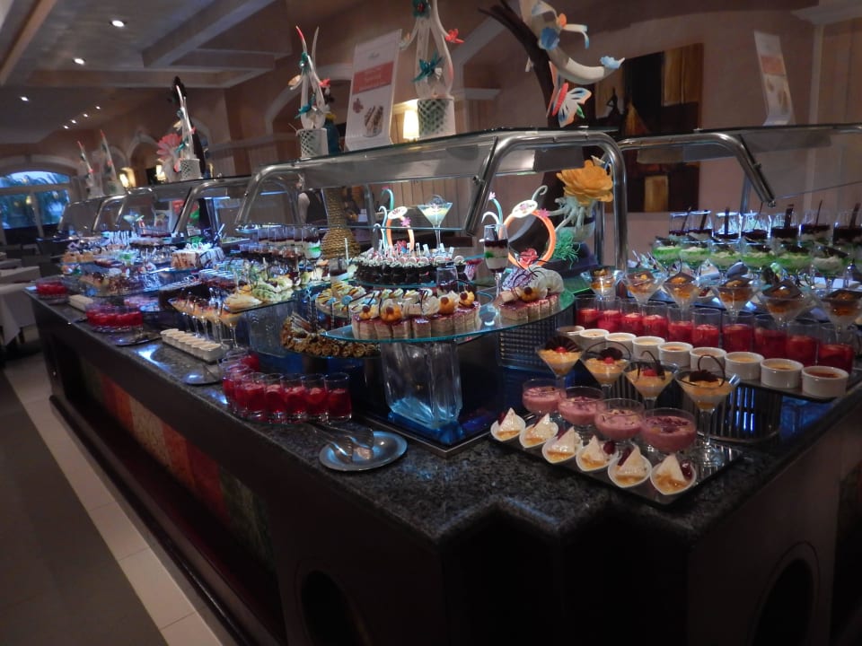Dessertbuffet Premier Le Reve Hotel & Spa