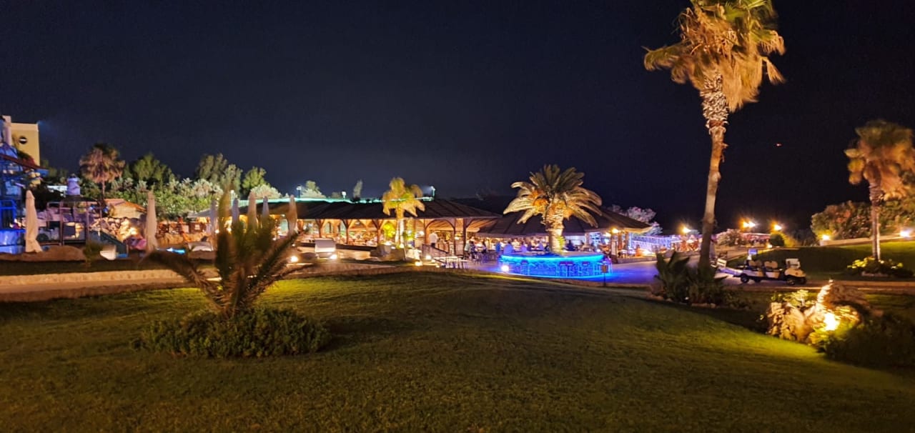 Gartenanlage Hotel Kalithea Horizon Royal