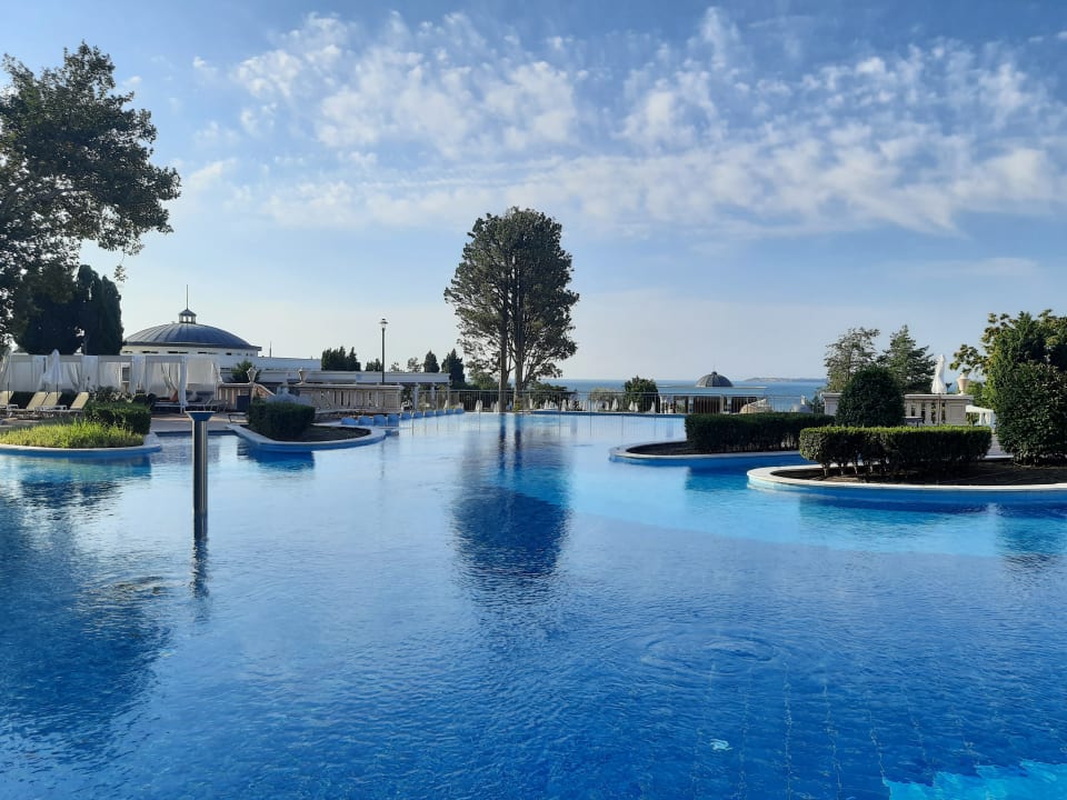 Pool Dreams Sunny Beach Resort & Spa