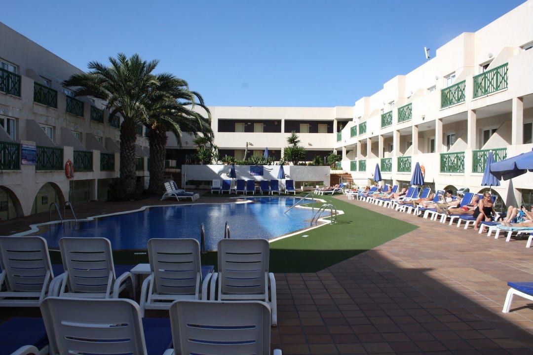 Swimming pool area Dunas Club - Hotel & Apartamentos