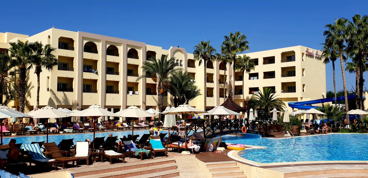Pool Hotel Paradis Palace