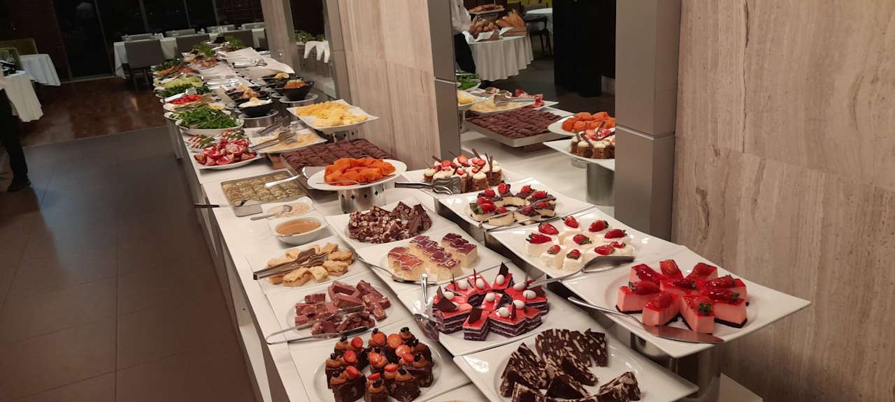 Gastro The Sense Deluxe Hotel