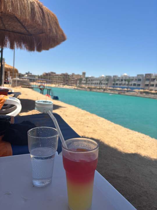 Strand Sunny Days El Palacio Resort & Spa
