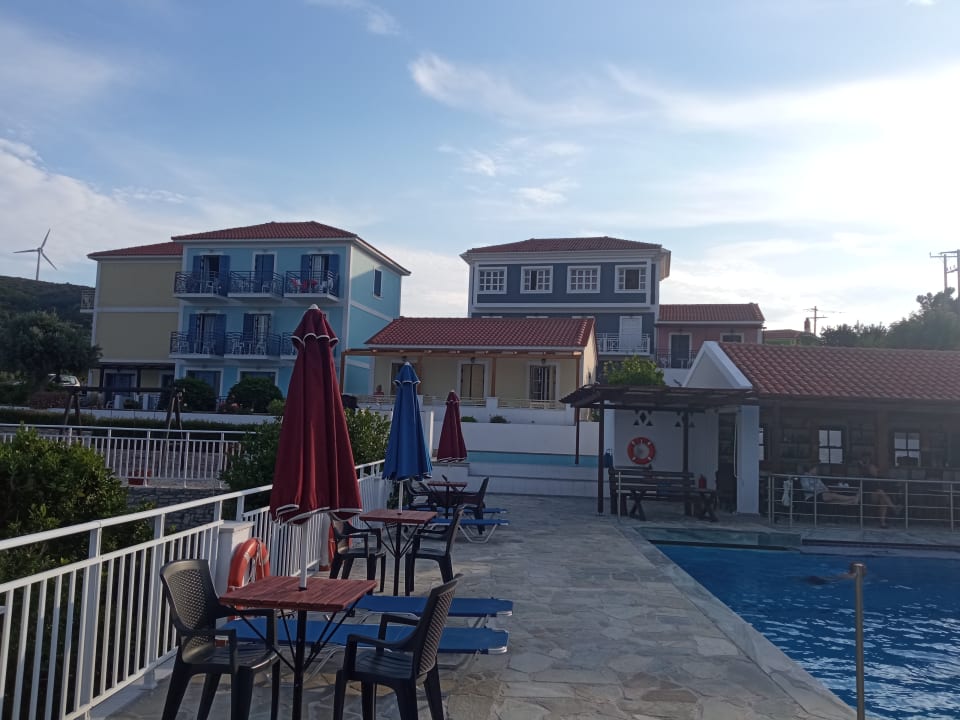 Außenansicht Mykali Hotel