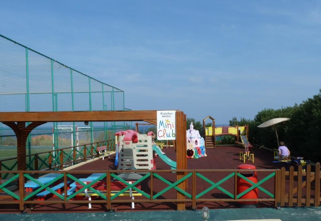 Kleiner Spielplatz Hotel Kalithea Horizon Royal