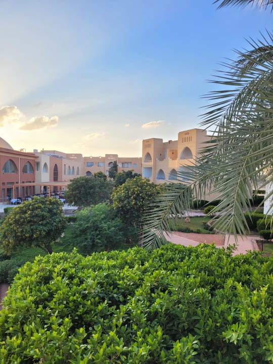 Außenansicht Three Corners Equinox Beach Resort