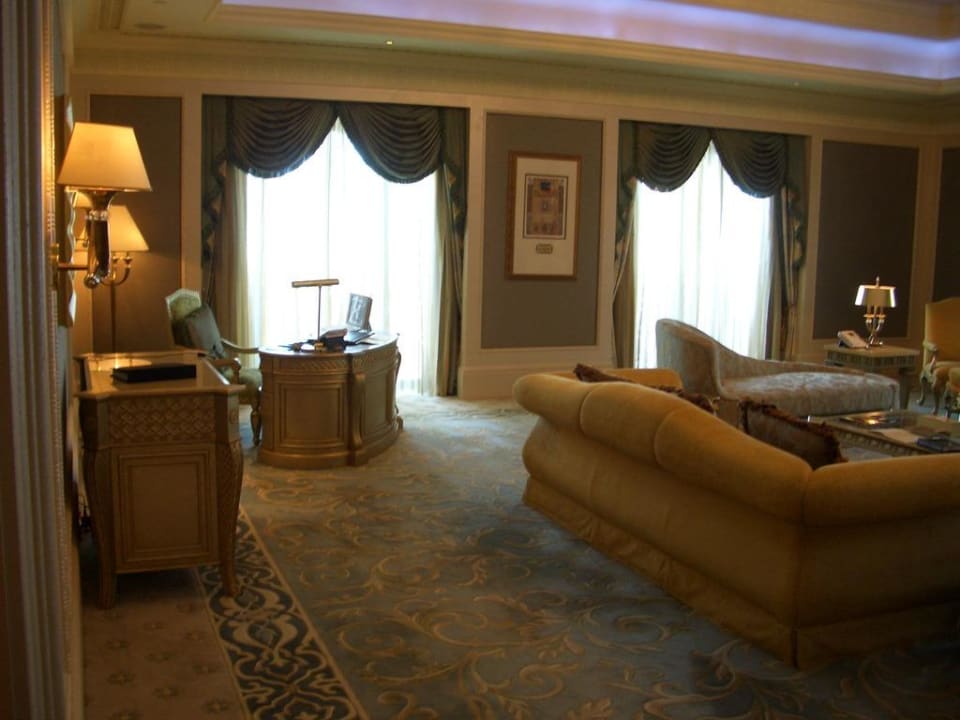 Presidential Suite - Wohnzimmer Emirates Palace Mandarin Oriental