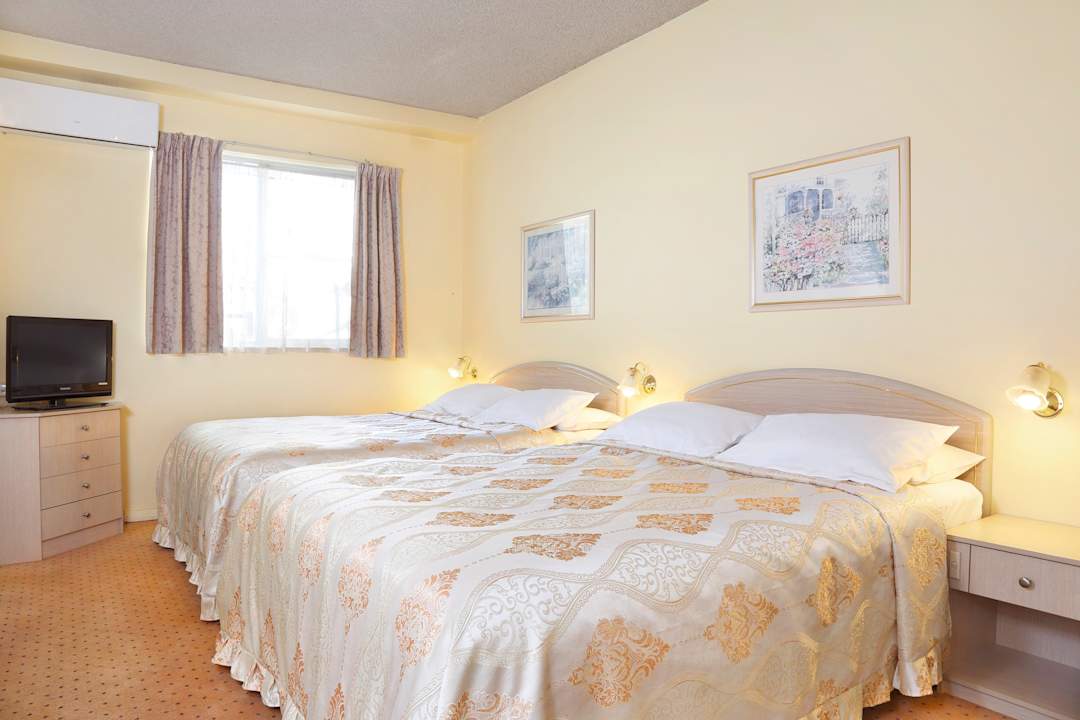 Zimmer Clarendon Motel and Guesthouse