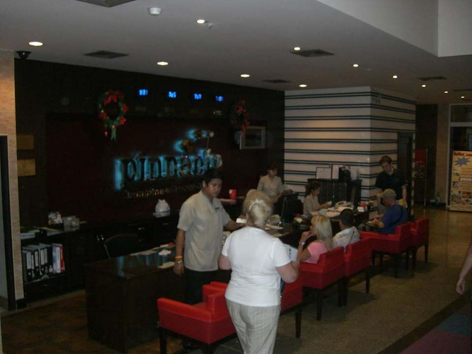 Check in und out Pinnacle Lumpinee Park Hotel