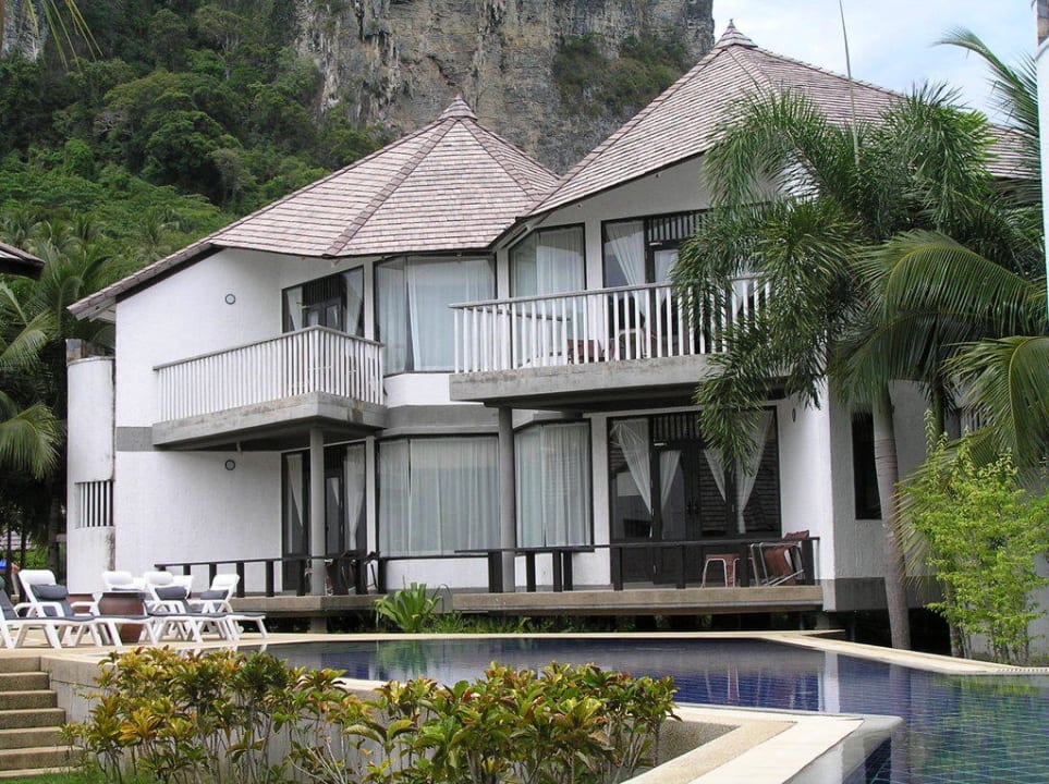 Doppeleinheit Superior & Deluxe Bglw. Peace Laguna Resort and Spa