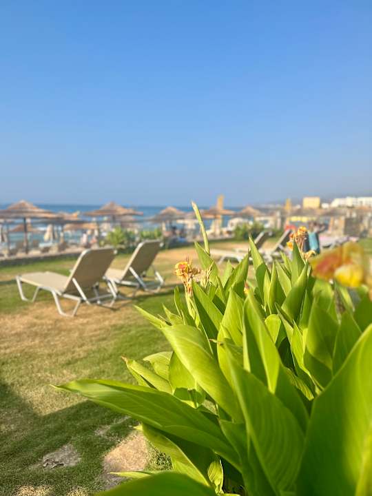 Strand High Beach Resort