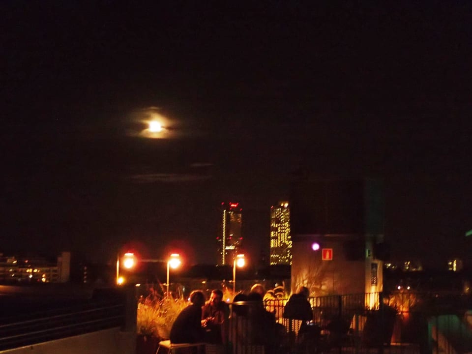 Dachterrasse Yurbban Trafalgar Hotel