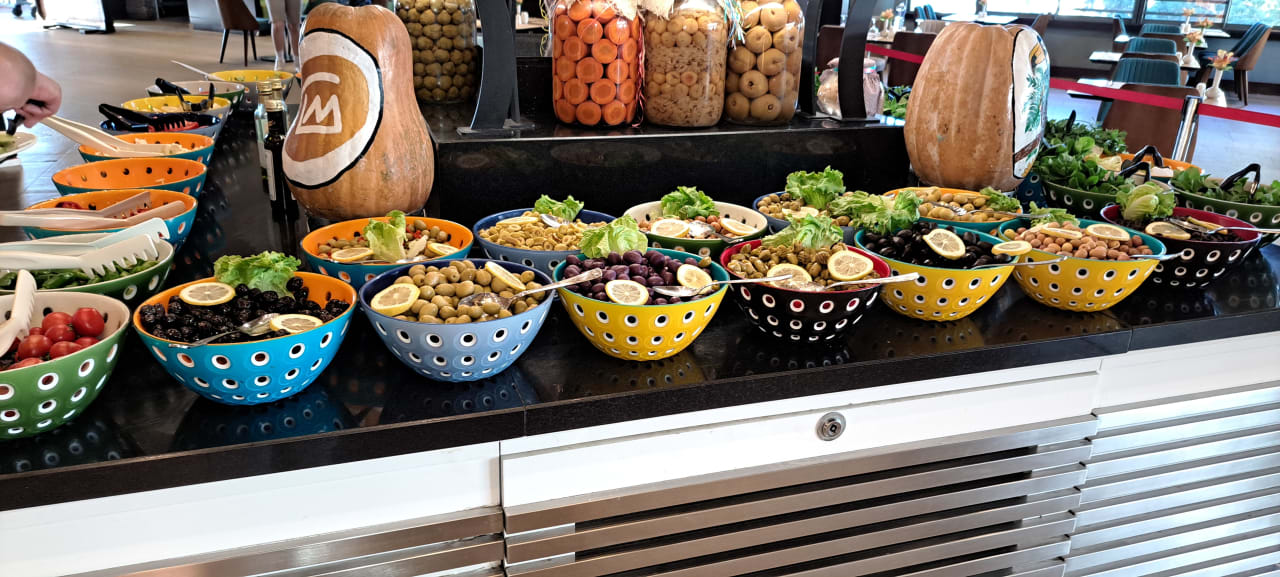 Gastro Limak Lara Deluxe Hotel & Resort