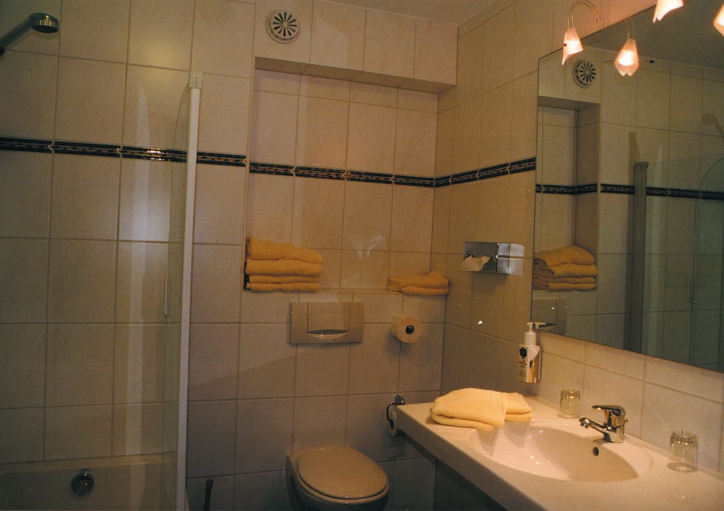 Appartement Badezimmer Parkhotel Emstaler Höhe