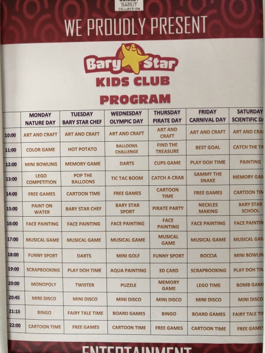 Sport & Freizeit Acanthus Cennet Barut Collection