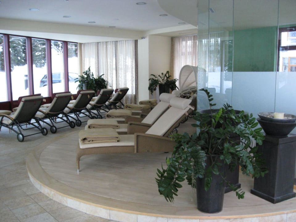 Ruhebereich Hotel Vier Jahreszeiten